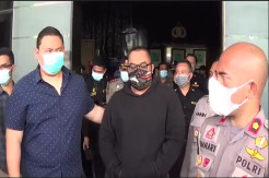 Ejek dan Hina Pengunjung Mal yang Memakai Masker, Pria Ini Diciduk Polisi