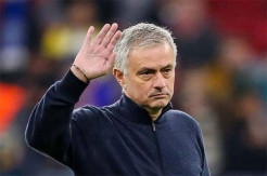 Dua Pekan Nganggur, Jose Mourinho Resmi Tukangi AS Roma