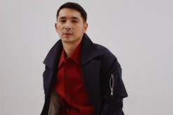 Rupa-Rupa Penampilan Abimana Aryasatya dalam Balutan Jas, Super Stylish!