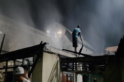 Kobaran Api Hanguskan Satu Rumah di Ternate, Warga Dilanda Kepanikan