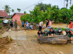 28 Rumah Terendam Banjir di Aceh Tenggara, TNI Terjun Evakuasi Korban