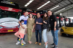 Disebut Mirip Seragam Pramuka hingga PNS, Harga OOTD Cokelat Nagita Slavina Ini Bikin Melongo