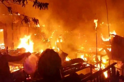 Kebakaran Dahsyat Hanguskan Puluhan Rumah di Balikpapan, 1 Warga Ditemukan Tewas