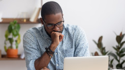 Unhappy Achiever: Sudah Meraih Banyak,  tapi Kenapa Tetap Tak Bahagia?