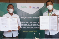 Beli Sembako di Bulog, Mitra Grab Dapat Harga Khusus