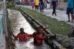 Ditinggal Ibunya ke Toilet, Bocah 2 Tahun Hanyut di Sungai
