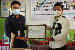 Pegadaian-Brain Evo Hadirkan Fasilitator Pemetaan Karakter di SDN 1 Monginsidi
