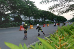 Melihat Tempat Favorit Bermain Sepatu Roda Anak-anak di Bekasi