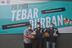 Hari Raya Idul Adha, PB PMII Tebar Daging Kurban Kepada 500 Warga Isoman