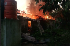 Jelang Magrib Rumah Warga Desa Lampur Bangka Tengah Ludes Terbakar