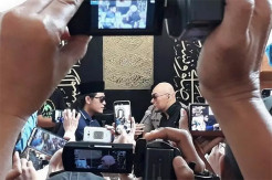 Kisah Deddy Corbuzier Masuk Islam, Tanpa Paksaan Siapa Pun dan Nangis saat Ucapkan Syahadat