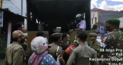 Operasi Yustisi Ricuh, Oknum PNS Tapanuli Selatan Menolak Diangkut Petugas
