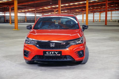 Honda City Hatchback RS Sabet Penghargaan Best Driving Experiences