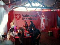 Vaksinasi Merdeka Polres Pelabuhan Tanjung Priok Layani 1.000 Warga Perhari