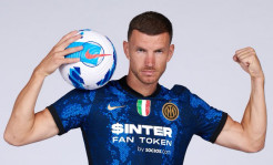 Inter Milan Akhirnya Umumkan Kedatangan Edin Dzeko dan Denzel Dumfries