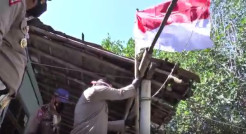 Kapolres Demak Kibarkan Merah Putih di Wilayah Terpencil Pesisir Pantai Utara