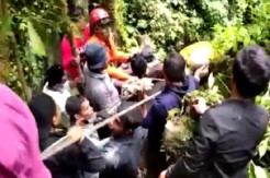 Dramatis Evakuasi 2 Pencari Walet yang Tewas di Jurang Sedalam 150 Meter