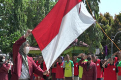 Saat Para ODGJ Menitikkan Air Mata Menghormat Sang Saka Merah Putih di Hari Kemerdekaan