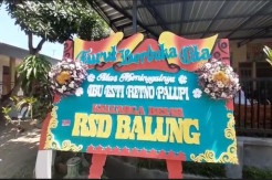 Tangis Ibu di Jember Pecah Melihat Anaknya Tewas Tergantung, Diduga Terjerat Pinjol