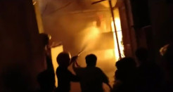 Si Jago Merah Mengamuk di Pemukiman Padat, 7 Rumah Ludes di Wajo