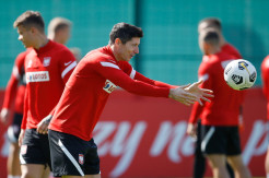 Polandia vs Inggris; Robert Lewandowski Jadi Tumpuan Tuan Rumah