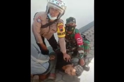 Biadab! Anak Bunuh Ibu Kandung dengan Sabetan Parang di Leher dan Kepala
