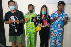 Keenakan Bersetubuh...