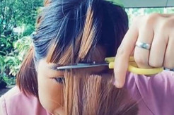 Viral! Aksi Wanita Potong...