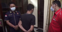 Kedapatan Berbuat Asusila di Teras Masjid, Pemuda di Madina Nyaris Dimassa