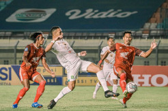 PSM Makassar vs Persebaya: Ini Rentetan Masalah Bajul Ijo Hingga Dipermak Juku Eja
