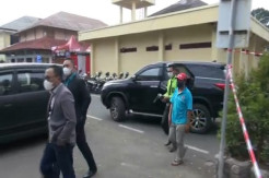 Istri dan Anak Gadisnya Dibunuh Tanpa Busana, Yosef Bersama Istri Muda Jalani Tes Kebohongan