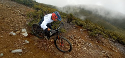 Uji Nyali Bersepeda di Puncak Merapi Gunung Dempo Pagaralam
