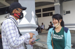Warga Kendal Mengaku Senang Ikut Vaksinasi Perindo