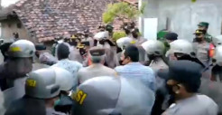 Bentrok 2 Kelompok Petani...