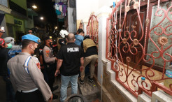 Gerebek Kampung Narkoba...