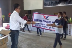 Peduli Moral Generasi Penerus Bangsa, Gerkindo Bagikan Alkitab di NTT