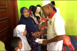 Rayakan HUT ke-7, Kader dan Pengurus Partai Perindo Madina Berbagi dengan Fakir Miskin