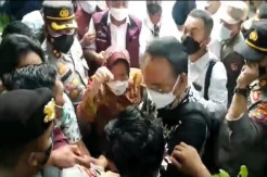 Gawat! Mensos Risma Marah-marah Lagi, Mahasiswa dan Aktivis di Lombok Timur NTB Kena Semprot