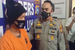 Sadis! Pria Pekanbaru Bunuh Istri Siri saat Masih Belum Pakai Baju Usai Bersetubuh