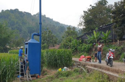 Hilangkan Sampah di Sungai, Ini Cara Cerdas yang Dilakukan Warga Begaganlimo