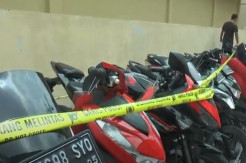 Polda Sumsel Amankan 2 Truk Pengangkut 38 Sepeda Motor Bodong dari Pulau Jawa