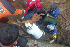 Terdengar Suara Gemuruh, 2 Pekerja Drainase Tak Sempat Selamatkan Diri saat Longsor