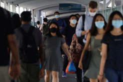 Banyaknya Lansia yang Emoh Divaksin Sumbang Tingginya Angka Kematian di Singapura