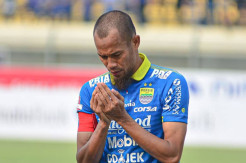 Persib Tak Butuh Bantuan Wasit tapi Bobotoh Saat Hadapi Persija