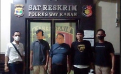 Syahwat Jahanam Ayah...