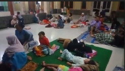Ratusan Orang Mengungsi dan 1 Rumah Hilang Akibat Banjir Rob di Pandeglang