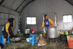 Bantu Warga Lereng Semeru, Posko dan Dapur Umum Banyak Didirikan