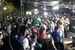 Diiringi Doa Ratusan Warga, Wali Kota Bandung Oded Dimakamkan di Makam Keluarga