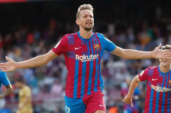 Luuk De jong ke Cadiz, Barcelona Pertahankan  Dembele