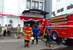 Lantai 3 Gedung DPRD Jawa Barat Kebakaran